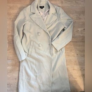 New without tag Noise trench coat mint green